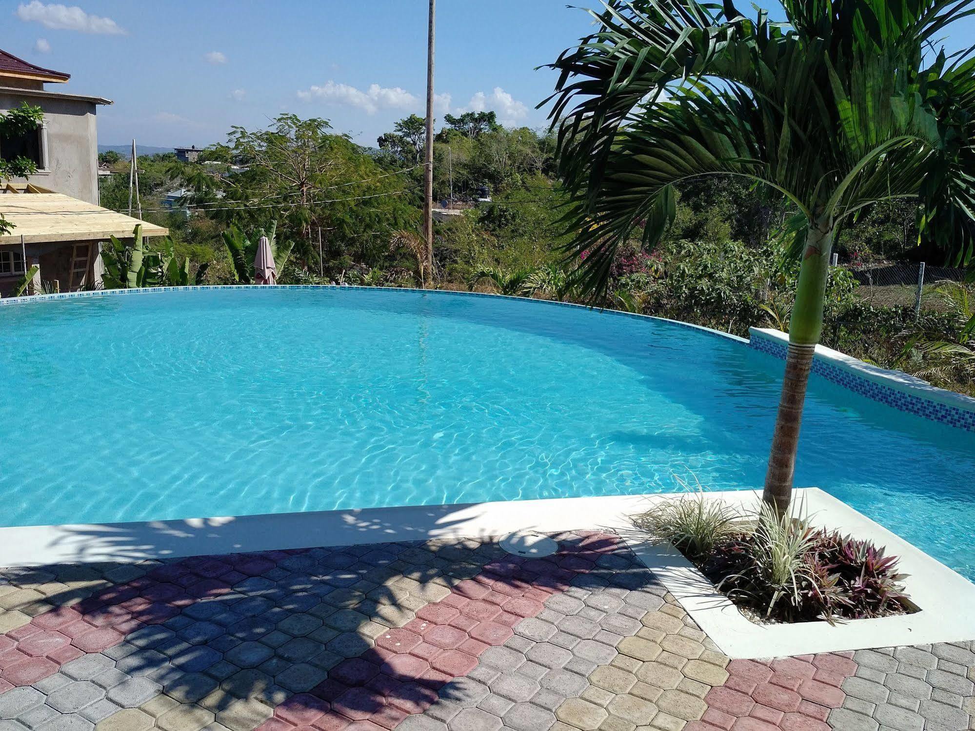 Negril Sky Blue Resorts Eksteriør billede